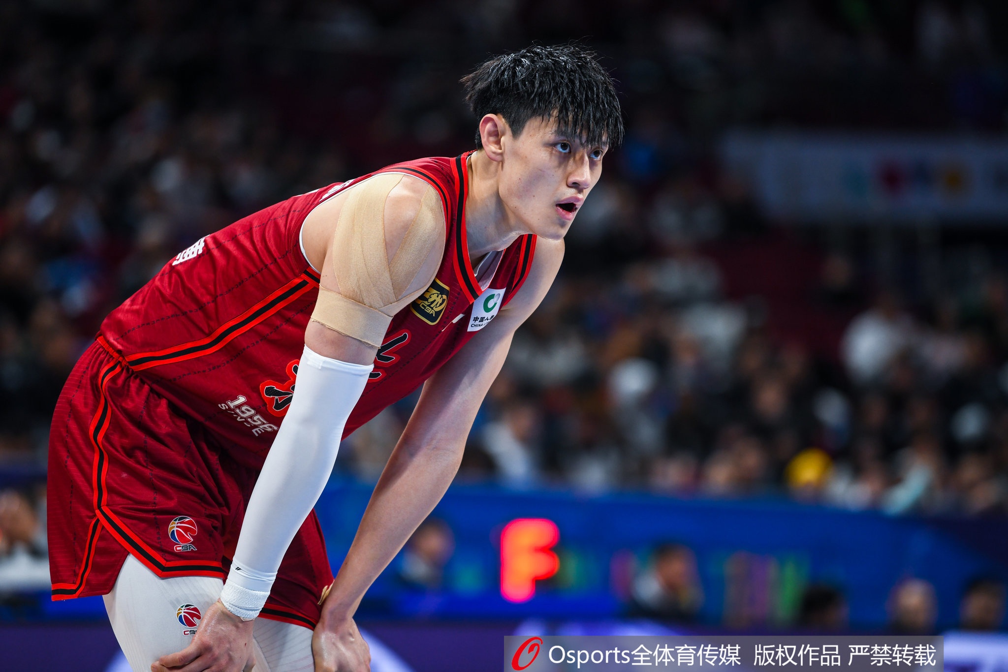 替补表现糟糕!曾凡博14中3&三分5中0仅拿6分4板2助1断1帽